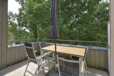 Dormio_Resort_Maastricht_Appartement_Kopersmid_15K_Terrace_001.png